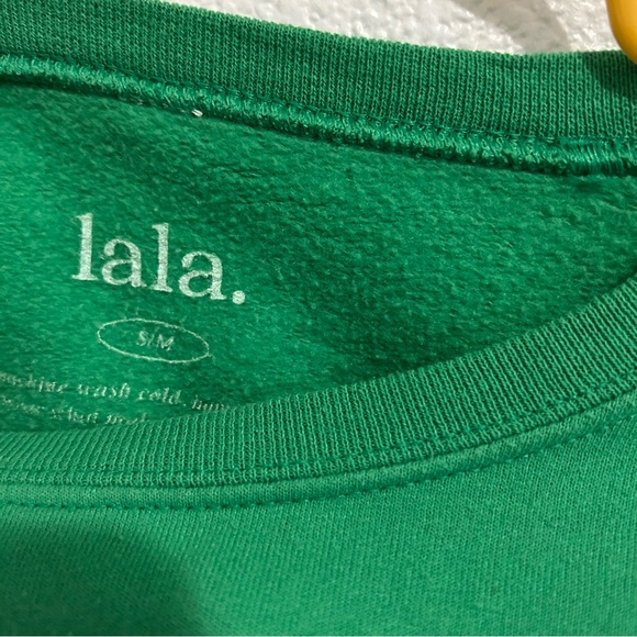 Dressed in lala sweatshirt - Picture 4 of 4